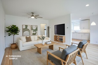 13320 Zanja St in Los Angeles, CA - Building Photo - Building Photo