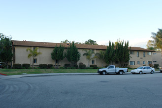 Del Norte Apartments in Ventura, CA - Foto de edificio - Building Photo