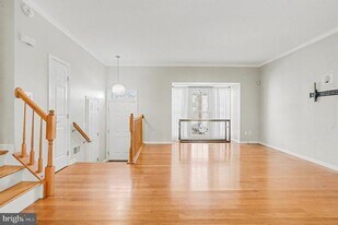 107 Monet Cir in Wilmington, DE - Building Photo