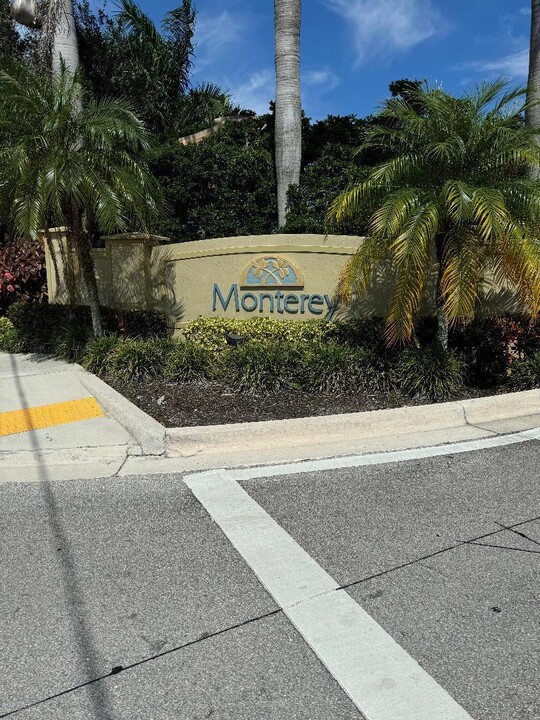 416 Lake Monterey Cir in Boynton Beach, FL - Building Photo