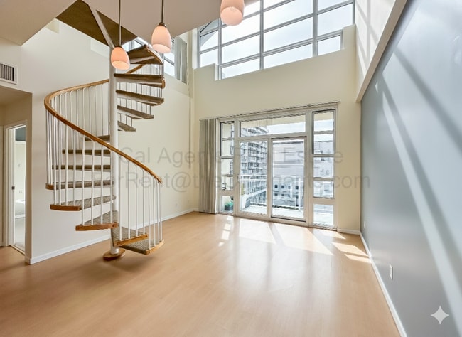 property at 1 Lakeside Dr