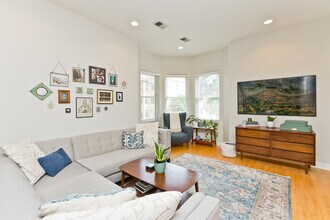 3656 N Paulina St in Chicago, IL - Building Photo - Building Photo