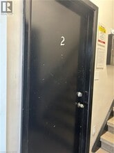 212 Queenston Rd in Cambridge, ON - Building Photo - Building Photo