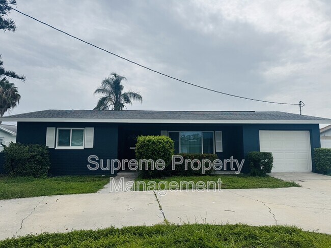 property at 4837 Dover St NE