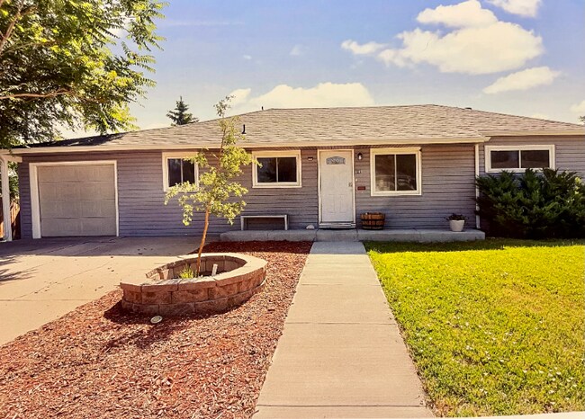 property at 1140 S Tejon St