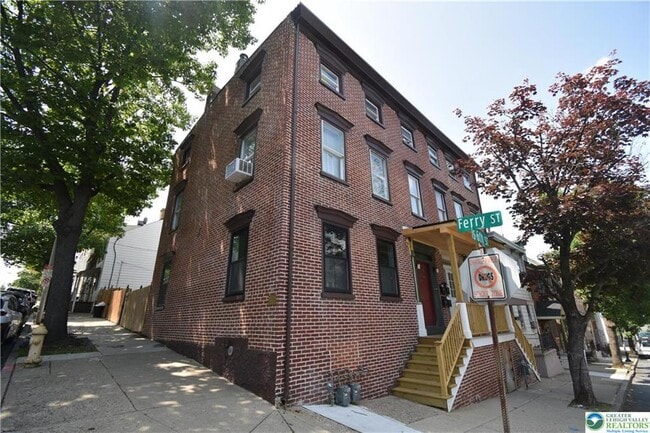 property at 45 S 6th St