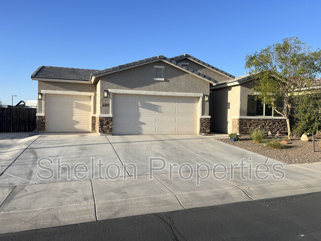 21225 W Palm Ln in Buckeye, AZ - Building Photo - Building Photo