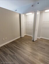 905 W Montrose Ave in Chicago, IL - Building Photo - Building Photo