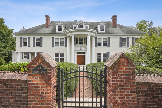 25 Prospect Ave in Montclair, NJ - Building Photo - Building Photo