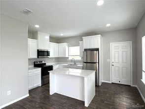1605 Molino Dr, Unit 5 in Edinburg, TX - Building Photo - Building Photo