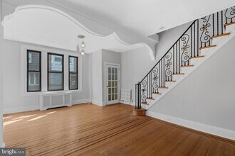 1140 Cross St in Philadelphia, PA - Building Photo - Building Photo