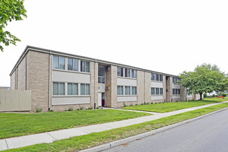 Westgate in Royal Oak, MI - Foto de edificio - Building Photo