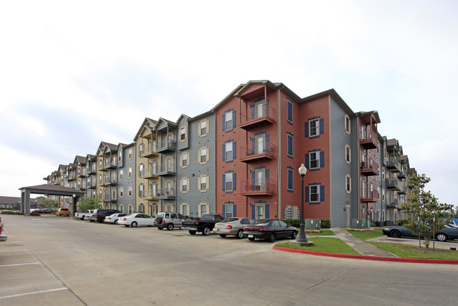 Oak Tree Manor Apartments in Houston, TX - Building Photo - Building Photo