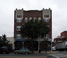 82-88 South St in Morristown, NJ - Building Photo - Building Photo