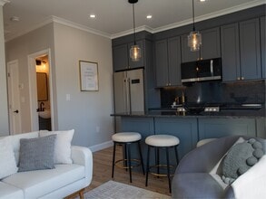 93 Grove St in Fall River, MA - Building Photo - Building Photo