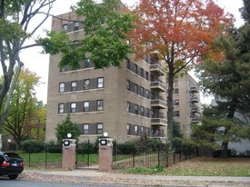 232 Farmington Ave, Unit A7 in Hartford, CT - Building Photo