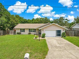 10739 SE 44th Terrace in Belleview, FL - Building Photo