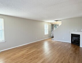 22329 E Princeton Dr in Aurora, CO - Building Photo - Building Photo