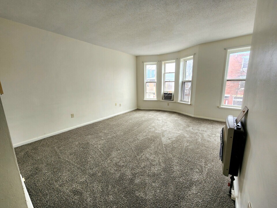 201 Kelker St, Unit Floor 2 in Harrisburg, PA - Building Photo