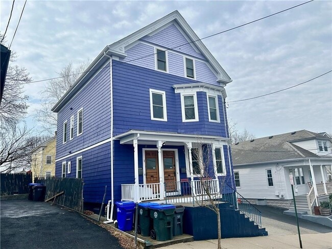 37 Evergreen St in Providence, RI - Building Photo - Building Photo