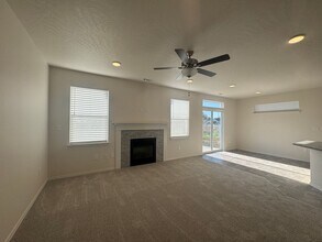 2310 S 58 Ave in Yakima, WA - Building Photo - Building Photo