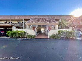 1605 Minutemen Causeway in Cocoa Beach, FL - Building Photo