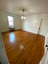 21 N Braddock St, Unit 4 in Winchester, VA - Building Photo - Building Photo