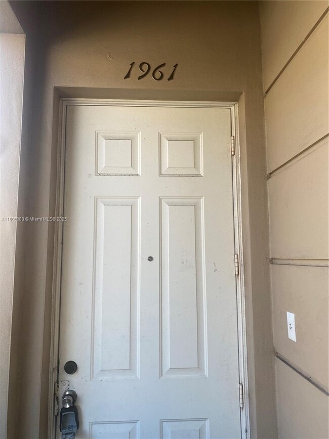 property at 1961 Freeport Dr