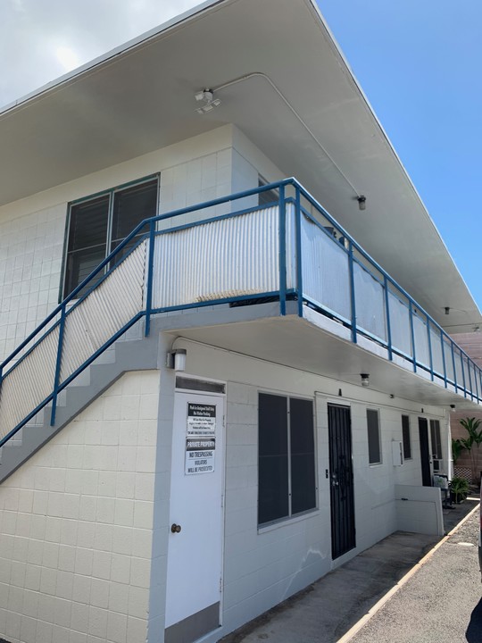 1628 Kahai St in Honolulu, HI - Building Photo