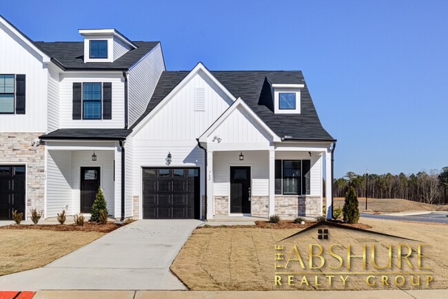 property at 762 Putney Hill Rd