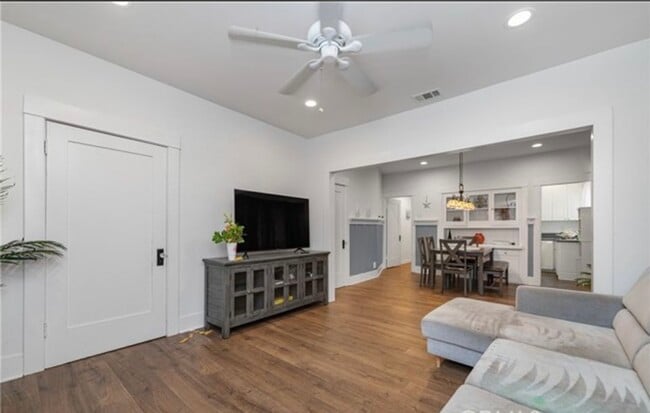 2324 S Grand Ave in San Pedro, CA - Building Photo - Building Photo