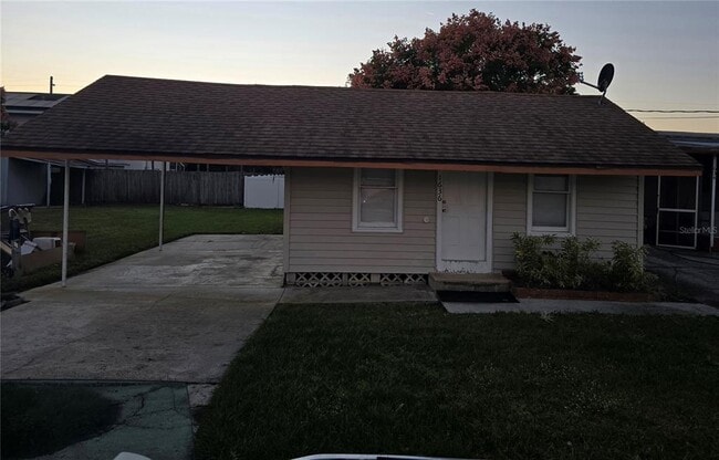 1634 Dolphin Dr in St. Cloud, FL - Building Photo - Building Photo