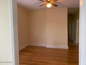 214 S 13th St-Unit -B in Wilmington, NC - Building Photo - Building Photo