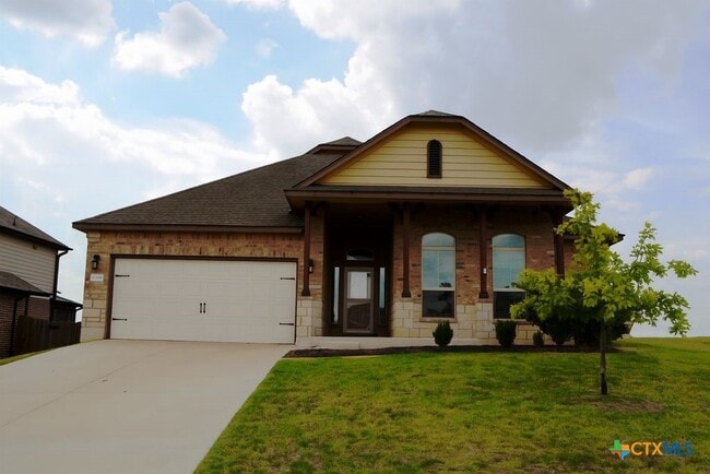 property at 2600 Arno St