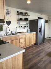 18550 Couch Market Rd in Bend, OR - Building Photo - Building Photo