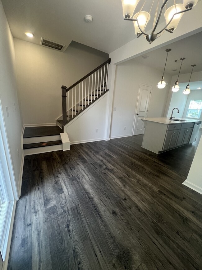 1646 Granby Heights Dr in Winston-Salem, NC - Building Photo - Building Photo