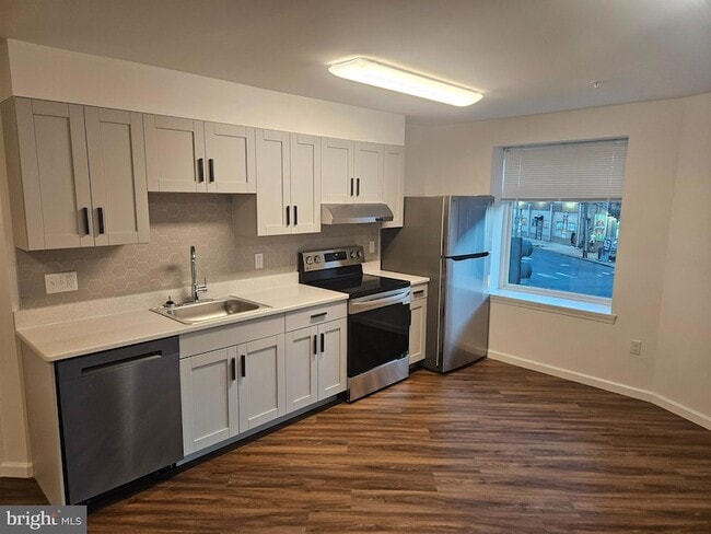 property at 200 Hamilton Ave
