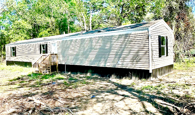 334 Cedar St in Denmark, SC - Foto de edificio - Building Photo