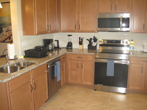 156 Fenimore Ln in Palm Coast, FL - Building Photo - Building Photo