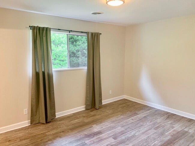 property at 3500 Friendly Hope Rd