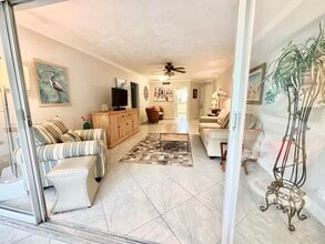 6 Garden St in Jupiter, FL - Building Photo - Building Photo