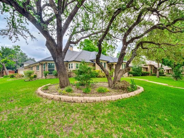 7315 Debbe Dr in Dallas, TX - Building Photo - Building Photo