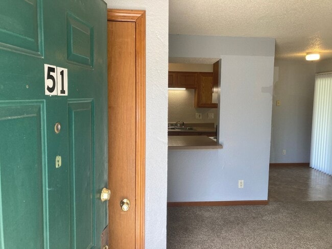 856 State Rte D in Osage Beach, MO - Foto de edificio - Building Photo
