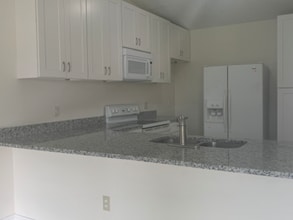 5898 Sagunto St in Orlando, FL - Building Photo - Building Photo
