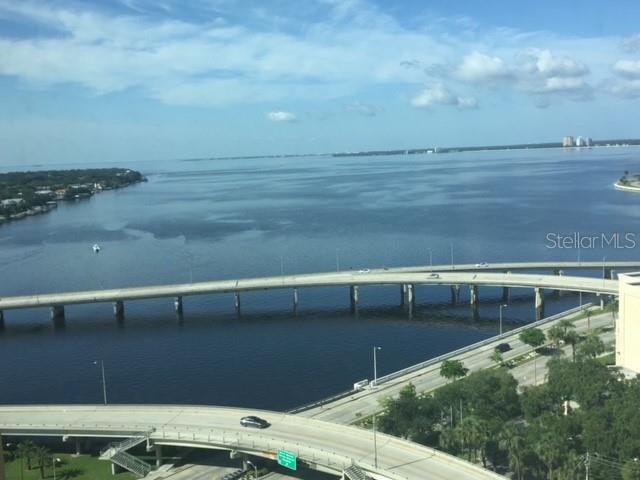 345 Bayshore Blvd in Tampa, FL - Foto de edificio - Building Photo