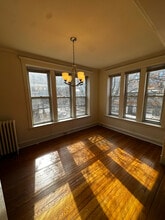 1006 E State St, Unit 21 in Milwaukee, WI - Foto de edificio - Building Photo