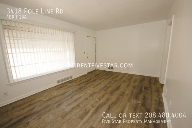 3418 Pole Line Rd in Pocatello, ID - Building Photo - Building Photo