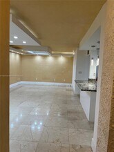 840 NE 199th St in Miami, FL - Building Photo - Building Photo