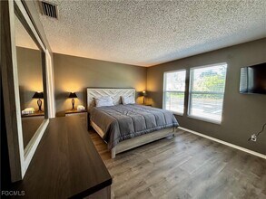 7008 Constitution Blvd in Ft. Myers, FL - Building Photo - Building Photo