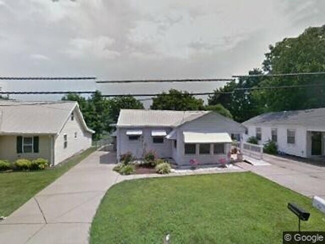 property at 141 Morningside Dr